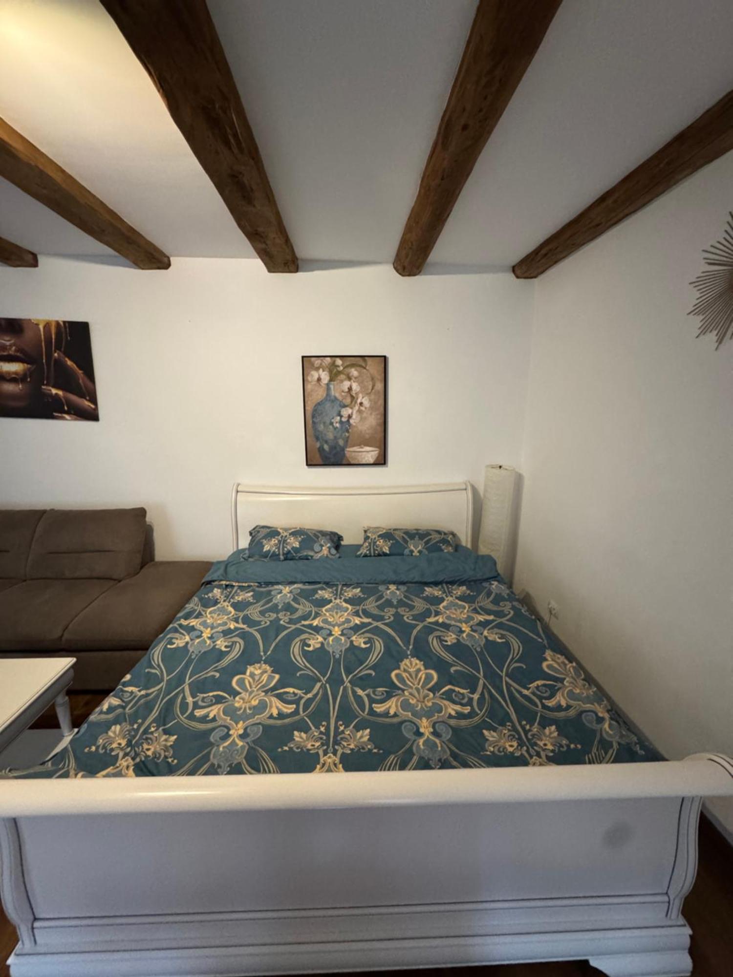 Apartamento Sunrise Castelului Braşov Exterior foto